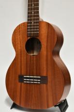 Kamaka HF-3【2024年製 美品中古】