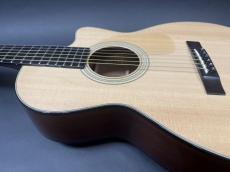K.Yairi NY-0016 Custom / Slotted Head・Solid Spruce Top・Solid Mahogany Side and Back・Venetian Cutaway・Ebony Fingerboard and Rectangular Bridge・Clear Pick guard【With Original Case】2007年製_13