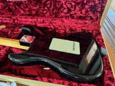Fender Custom Shop Limited Edition '54 Stratocaster Black / Gold Hard Ware/新品全国一律送料無料_4