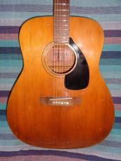 YAMAHA FG140　赤ラベル　1971年頃