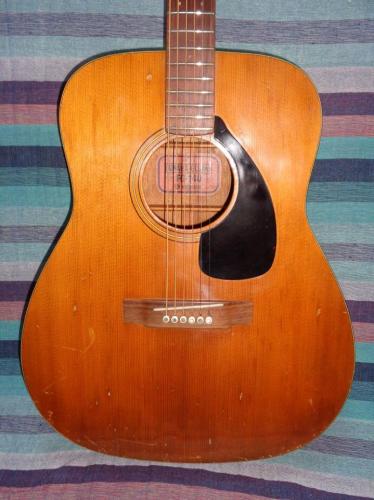 公式通販 - 人気アイテム多数 YAMAHA FG140 赤ラベル 1971年頃 1971年 ビンテージ 1419923 ギター