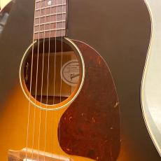 Gibson J-45 STD_2