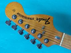 Fender STRATOCASTER_5