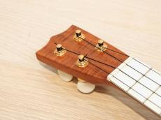 Cheezy Ukulele Pineapple Koa_4