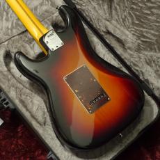Fender American Professional II Stratocaster RW 3-Color Sunburst_2