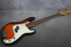 Fender American Standard Precision Bass Fretless 1995_4