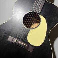 Martin 【ステージを支配する、圧倒的なマットブラック】000-17E Black Smoke_3