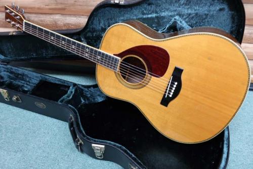 YAMAHA FG-2000 / FG-Flagship Model・Original Y-Peg・Solid Ezo Spruce Top・Solid Jacaranda Side・Solid Jacaranda and Maple and Jacaranda Back・Original Pick-guard・Signed T.Nakamoto【With Original Head Case】1972年製