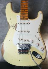 Fender Custom Shop "6月30日をもって、既存のラインナップを一層いたします。"1956 Stratocaster Heavy Relic FRT / Vintage White
