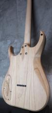 Skervesen Velociraptor 6-Strings / Trans White Top_7