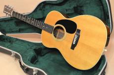 Martin 000-28　2004年製