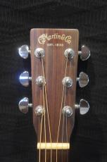 Martin D-18