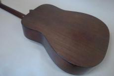 YAMAHA FG-180 / Red Label・音叉 Logo・Original Peg・Spruce Top・Mahogany Side and Back・Replace Large Pick-guard・Rosewood fingerboard and Bridge・Mahogany Neck 【With Hard Case】1971年製_6
