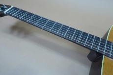 YAMAHA FG-180 / Red Label・音叉 Logo・Original Peg・Spruce Top・Mahogany Side and Back・Replace Large Pick-guard・Rosewood fingerboard and Bridge・Mahogany Neck 【With Hard Case】1971年製_8