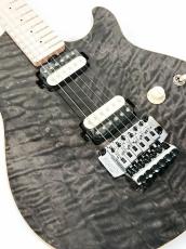Sterling by MUSIC MAN AXIS AX40 -Trans Black-【日本限定復刻モデル】_4