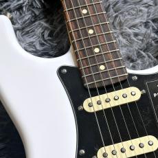 Fender Player II Stratocaster, Rosewood Fingerboard, Polar White 【特価】_4