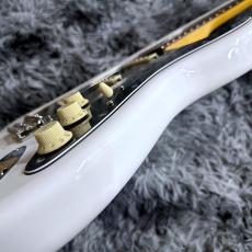 Fender Player II Stratocaster, Rosewood Fingerboard, Polar White 【特価】_10