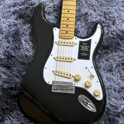 Fender Player II Stratocaster, Maple Fingerboard / Black 【特価】
