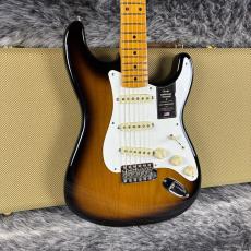 Fender American Vintage II 1957 Stratocaster 2-Color Sunburst