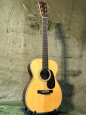 Martin 【当店限定特典付き】00-28 Standard #2953513【抱え心地の良いサイズから出る艶やかな高音】_2