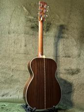 Martin 【当店限定特典付き】00-28 Standard #2953513【抱え心地の良いサイズから出る艶やかな高音】_4