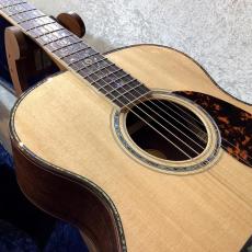 Larrivee 【試奏動画有り】Custom Deluxe Series OM-10 Mucha Lady & Vine RW DELUXE【ミュシャ・レディ】_9