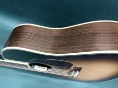 Gibson Custom Shop J-45 Custom / Original Grover Peg・Solid Spruce Top・Solid Rosewood Side and Back・Ebony Fingerboard and Bridge・Abalone Rosette・Teardrop Pick guard・With L.R Baggs Anthem Pickup【With Original _5