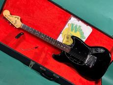 Fender MUSTANG BK