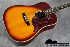 Gibson Hummingbird (1974-75) 良いサウンドのハミングバードです!_14