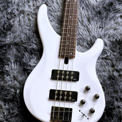 YAMAHA TRBX304 WHT (White)