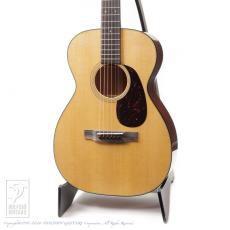 Martin 0-18