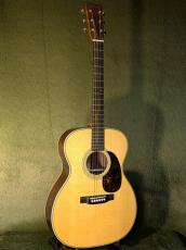 Martin 【実機動画あり】【当店限定Silk Tone Mod】000-28 Standard #2946605【GE-スキャロップド】【2025年新仕様】_2