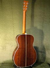 Martin 【実機動画あり】【当店限定Silk Tone Mod】000-28 Standard #2946605【GE-スキャロップド】【2025年新仕様】_4