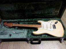 Fender 1974 Stratocaster White/ Maple_8