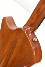 Bromo Guitars 【クロサワ横浜店】BEN2C 【5cm未満の薄胴エレガット】【スプルース w/5Aフレイムオクメベニア】_8