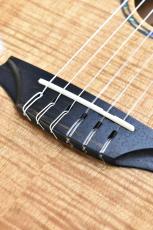 Bromo Guitars 【クロサワ横浜店】BEN2C 【5cm未満の薄胴エレガット】【スプルース w/5Aフレイムオクメベニア】_10