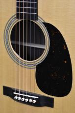 Martin 【クロサワ横浜店】D-28 #3056427【木目も色も良いローズウッドサイド&バック】_11