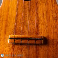 Kamaka Concert White Label 1970s_3