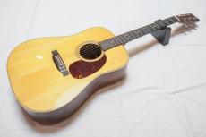 Martin D-28