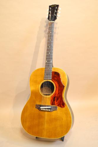 Gibson B-25 N　1969年製