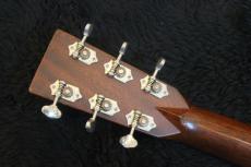 Martin 00-28 Standard 2016_17
