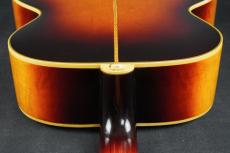 Gibson J-200_15