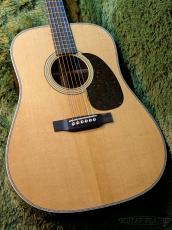 Martin 【実機動画あり】D-28 Modern Deluxe #2853215【目の詰まったトップ材が好印象】-当店限定特典付き-_9