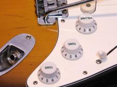 Fender Stratocaster '73 SB/R_8