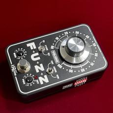 KING TONE GUITAR miniFUZZ V2 Black 【SiとGeのサウンドを1台に!】_3