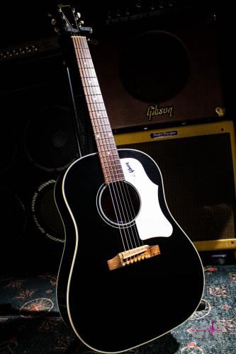 Gibson 1960's J-45 Ebony / 2018