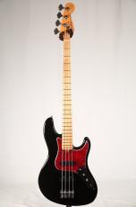 Fender American Deluxe Jazz Bass  -Black- [3.78kg]_2