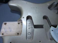 Fender Custom Shop 1960 Stratocaster Relic "Shorelin Gold"_9