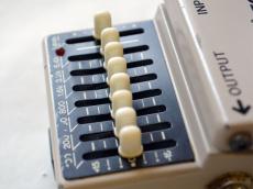 BOSS GE-7 Equalizer_10