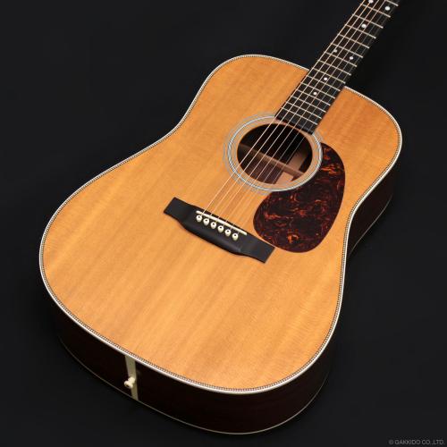 Martin HD-28 (2010)